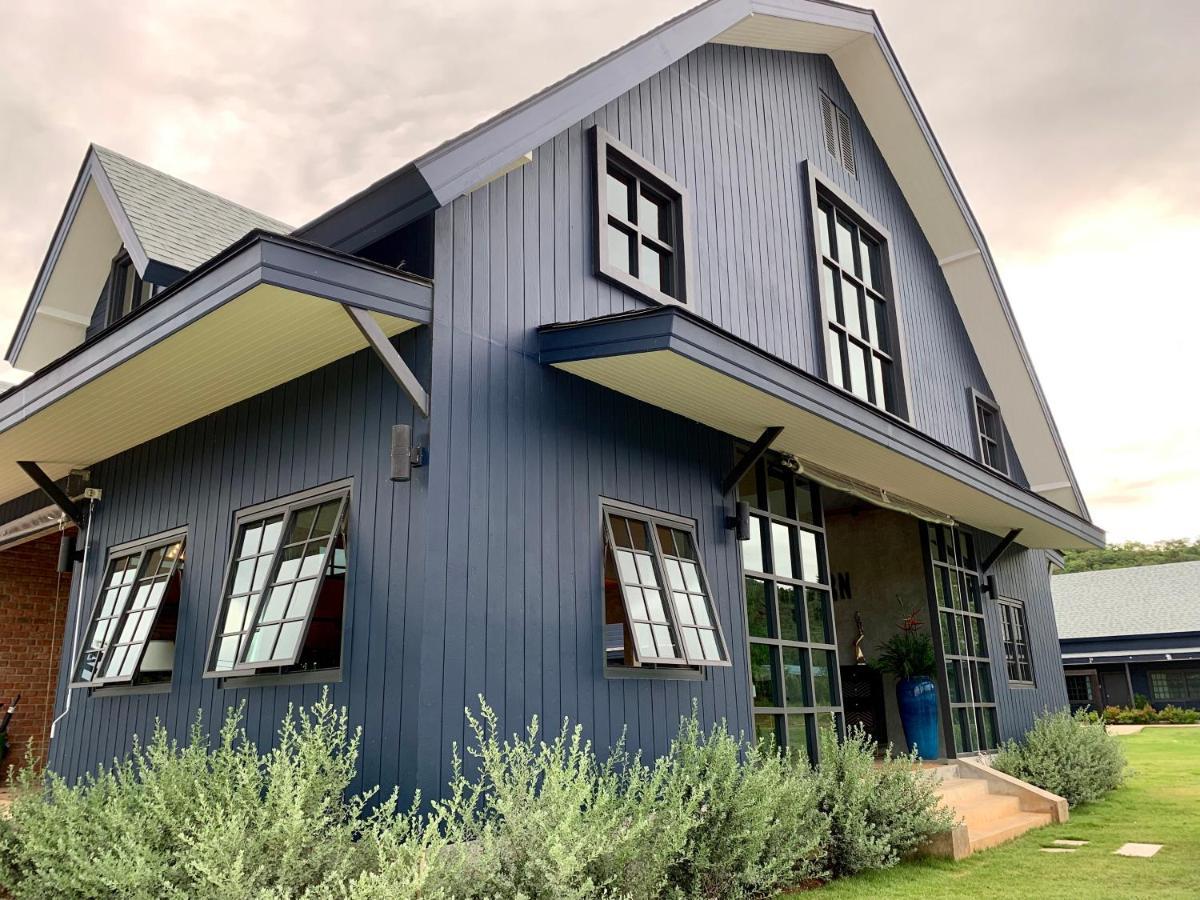 Отель The Barn Hua Hin Кхао Тао Экстерьер фото